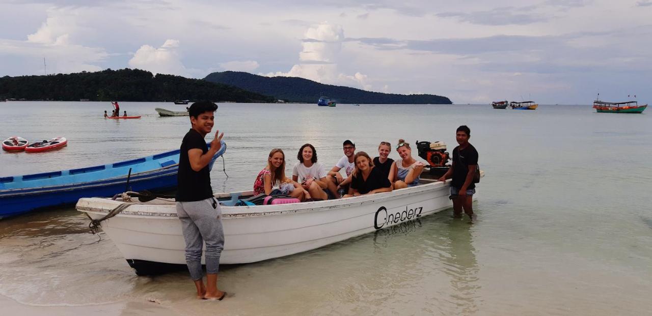 Onederz Koh Rong Sanloem Pansiyon Dış mekan fotoğraf